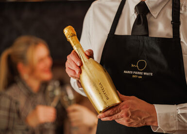 An Evening With - Bottega